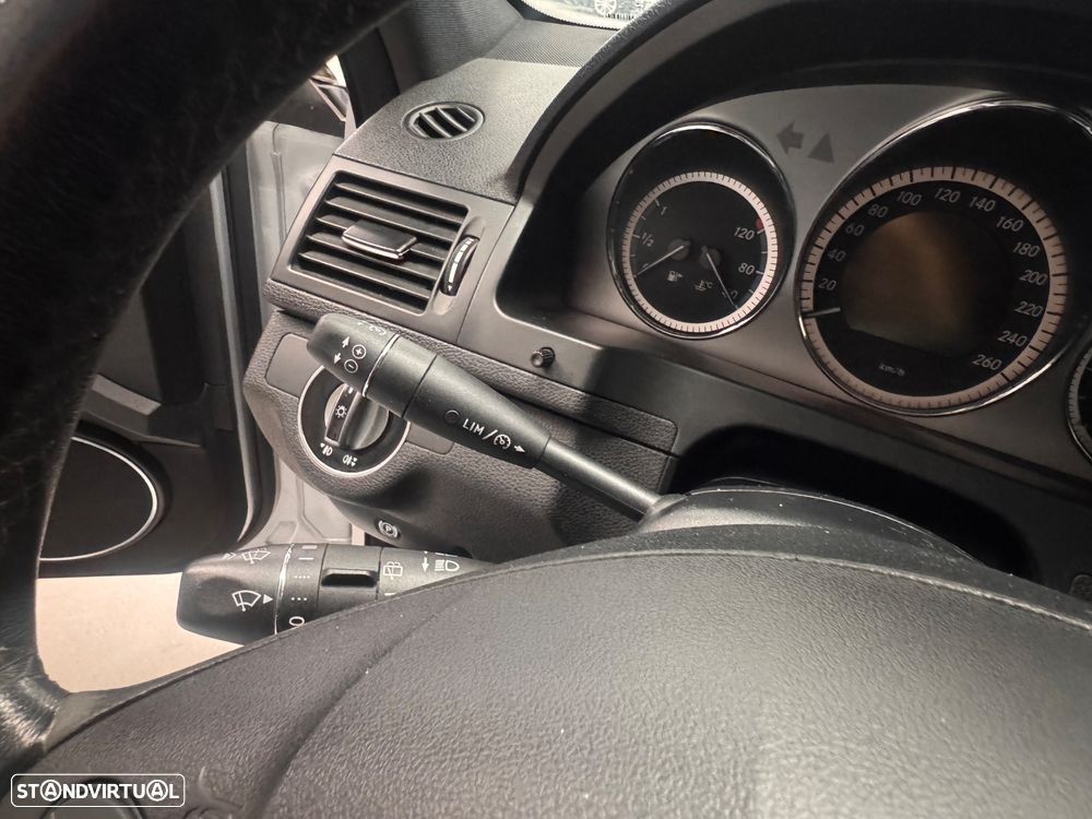 Mercedes-Benz C 220 T CDI Avantgarde - 17