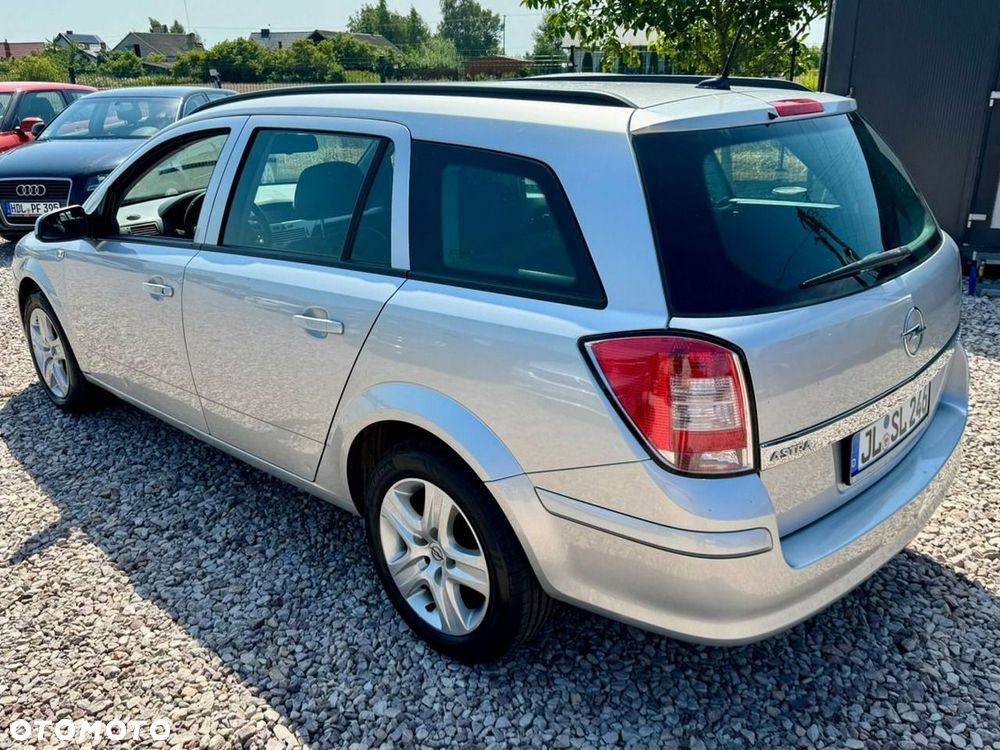 Opel Astra - 14