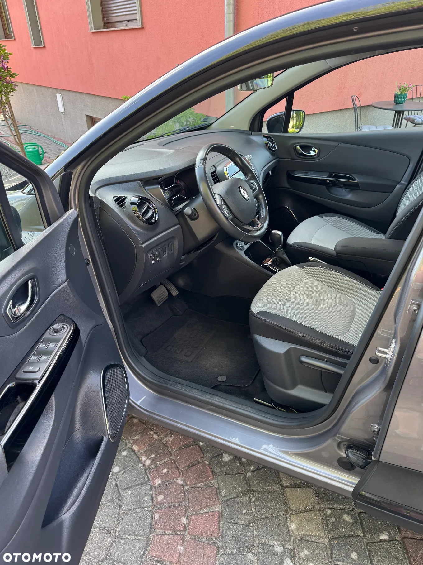 Renault Captur 1.2 Energy TCe Intens EDC EU6 - 7