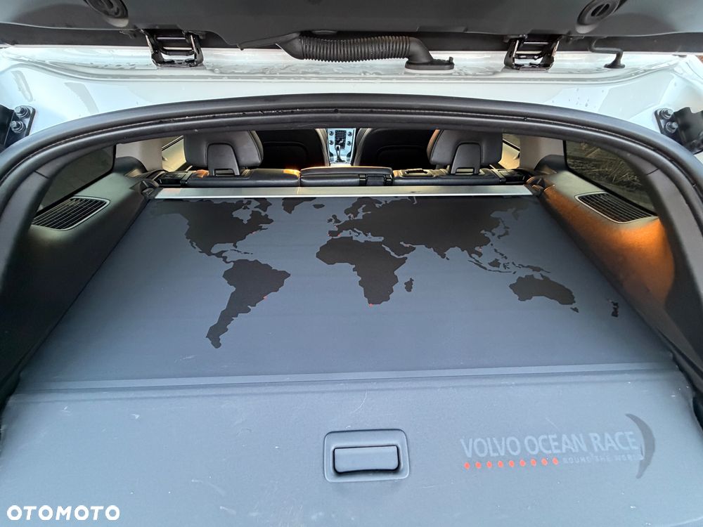 Volvo XC 60 D3 Ocean Race - 17