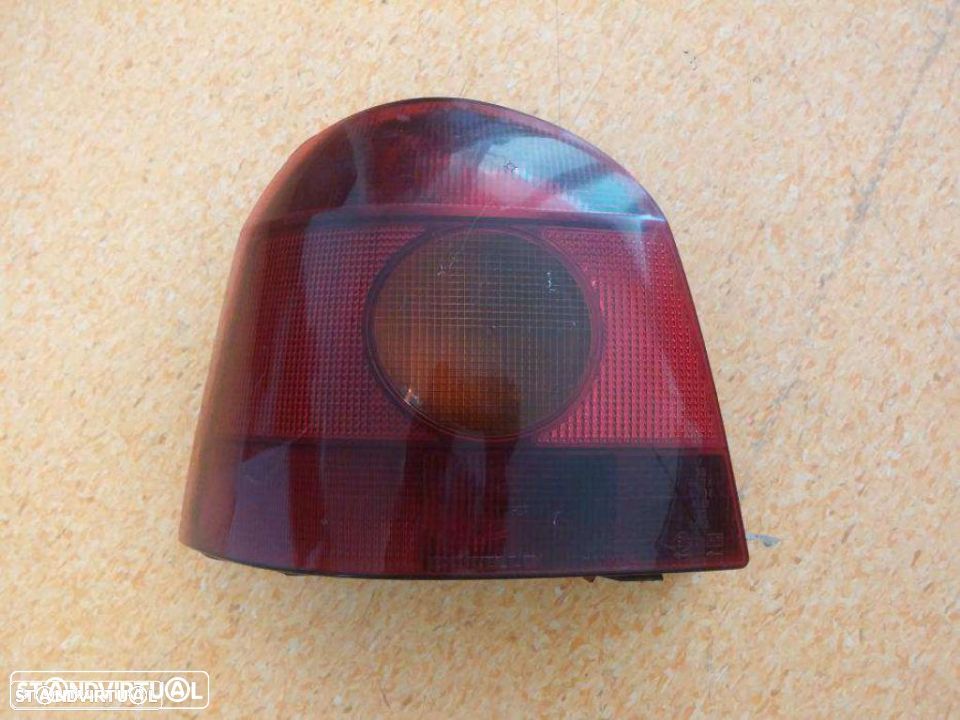 Farolim farol tras esquerdo renault twingo - 1