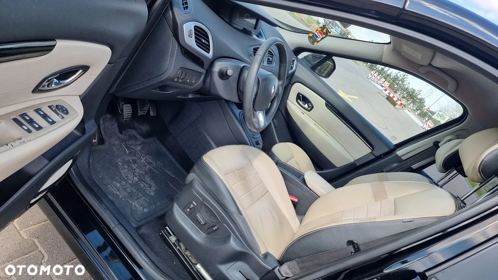 Renault Grand Scenic - 8