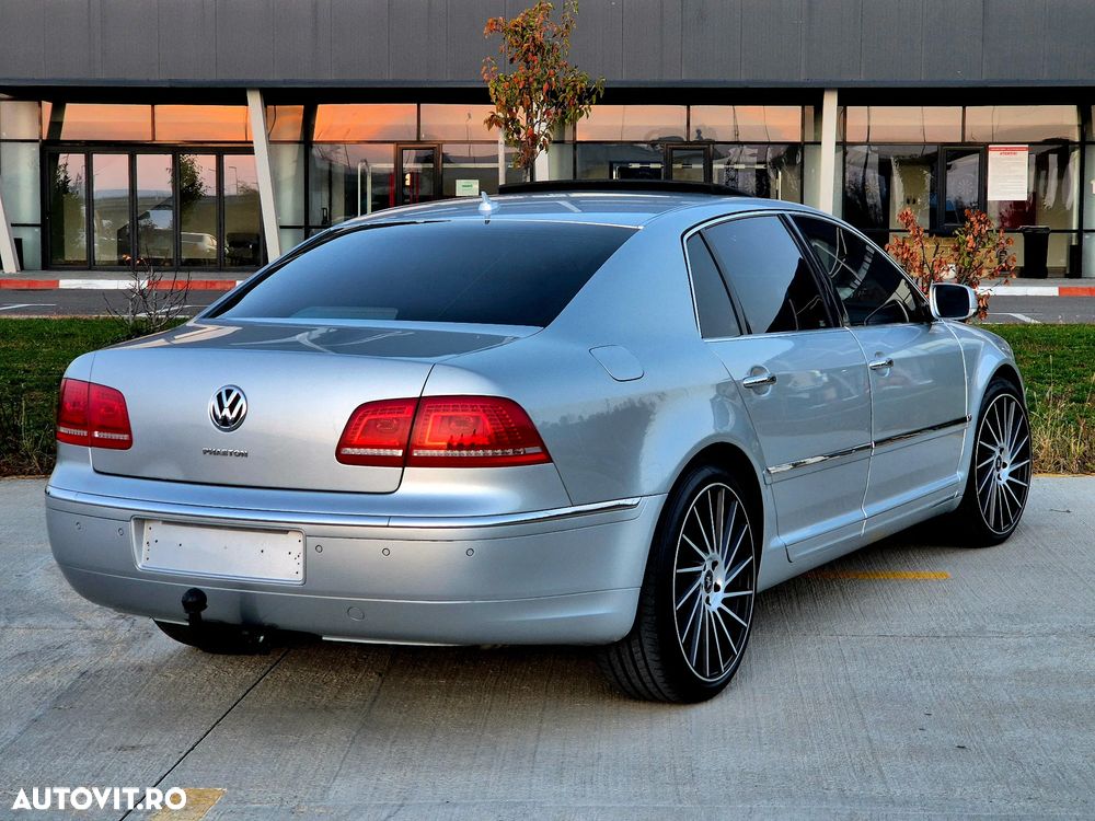Volkswagen Phaeton - 7