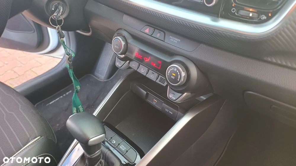 Kia Stonic 1.0 T-GDI MHEV GT Line DCT - 25