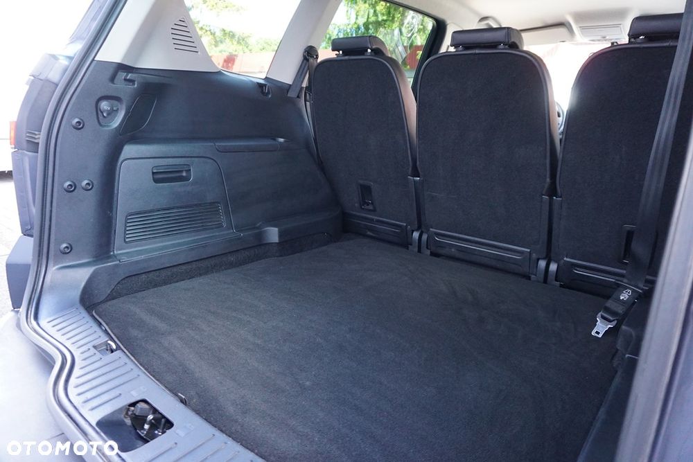 Ford S-Max 2.0 TDCi DPF Titanium X - 37