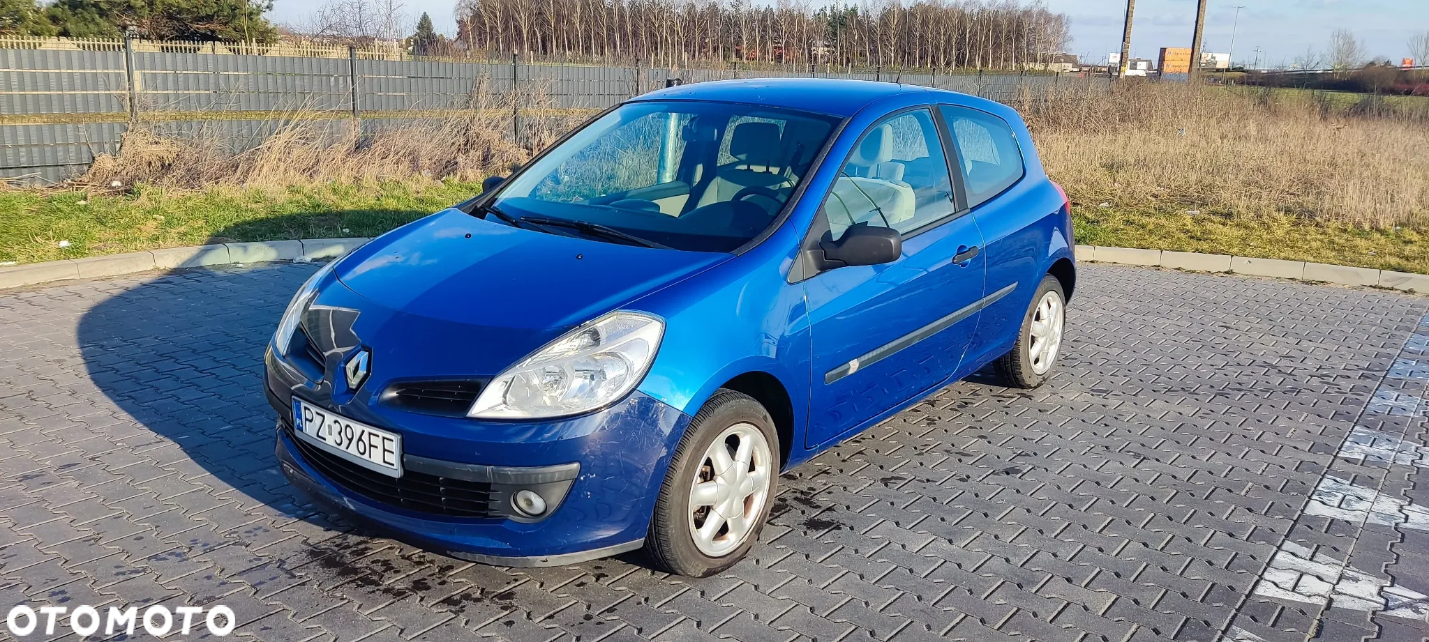 Renault Clio - 9
