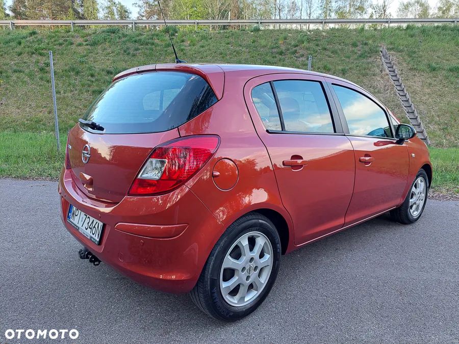 Opel Corsa 1.2 16V Edition / Active - 14