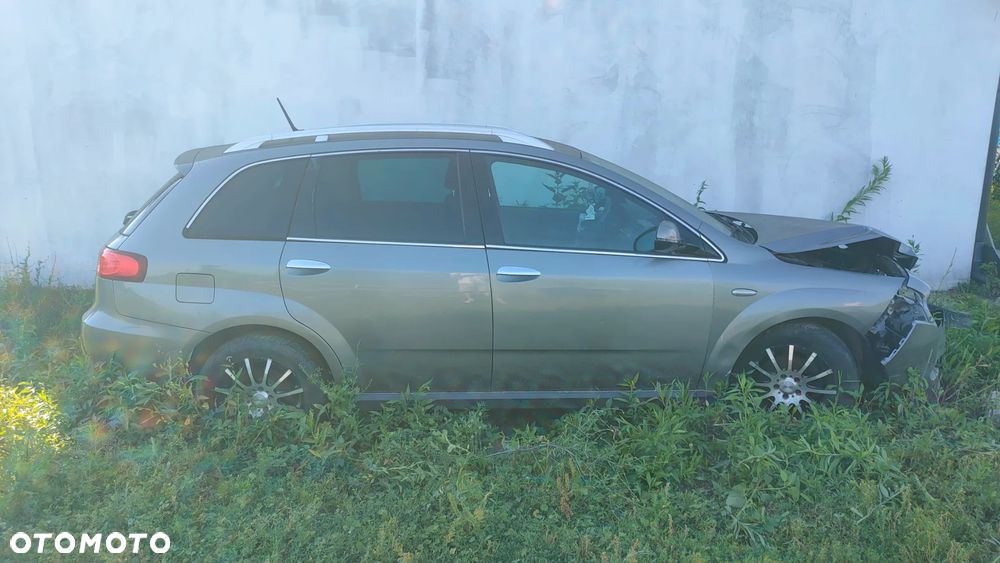Fiat Croma 1.9 JTD Dynamic - 2