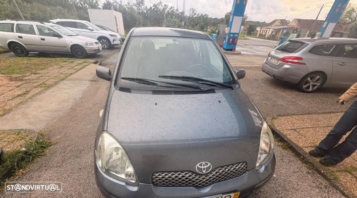 Toyota Yaris 1.0 Rock in Rio - 2