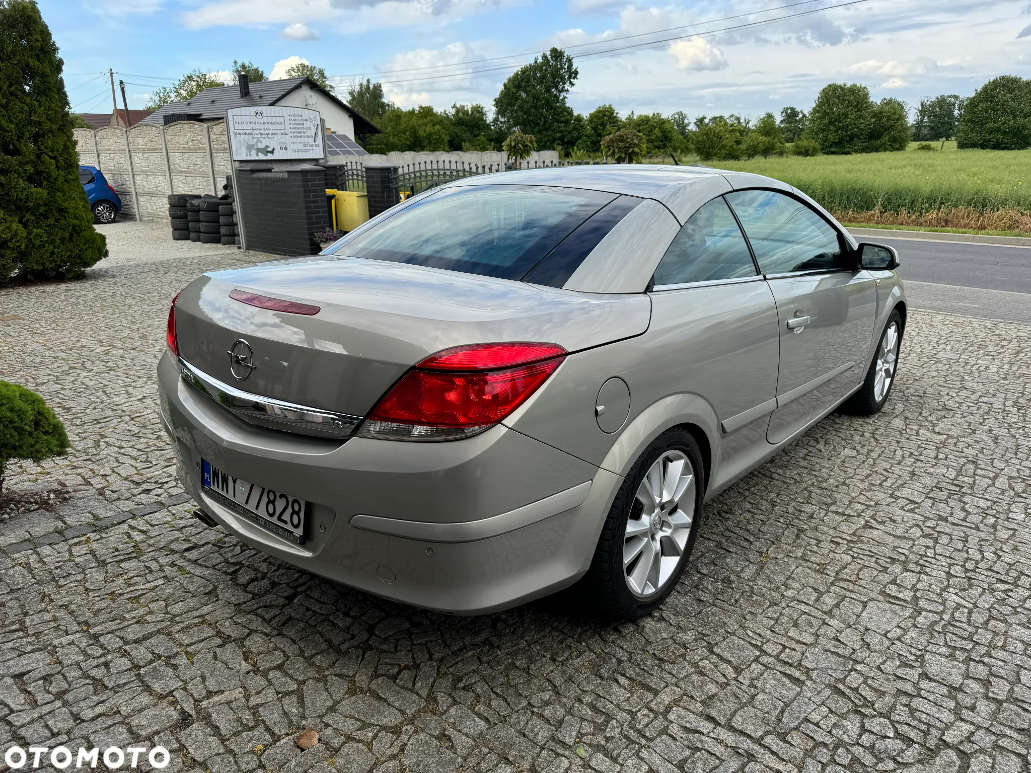 Opel Astra Twin Top 1.8 Automatik Cosmo - 11