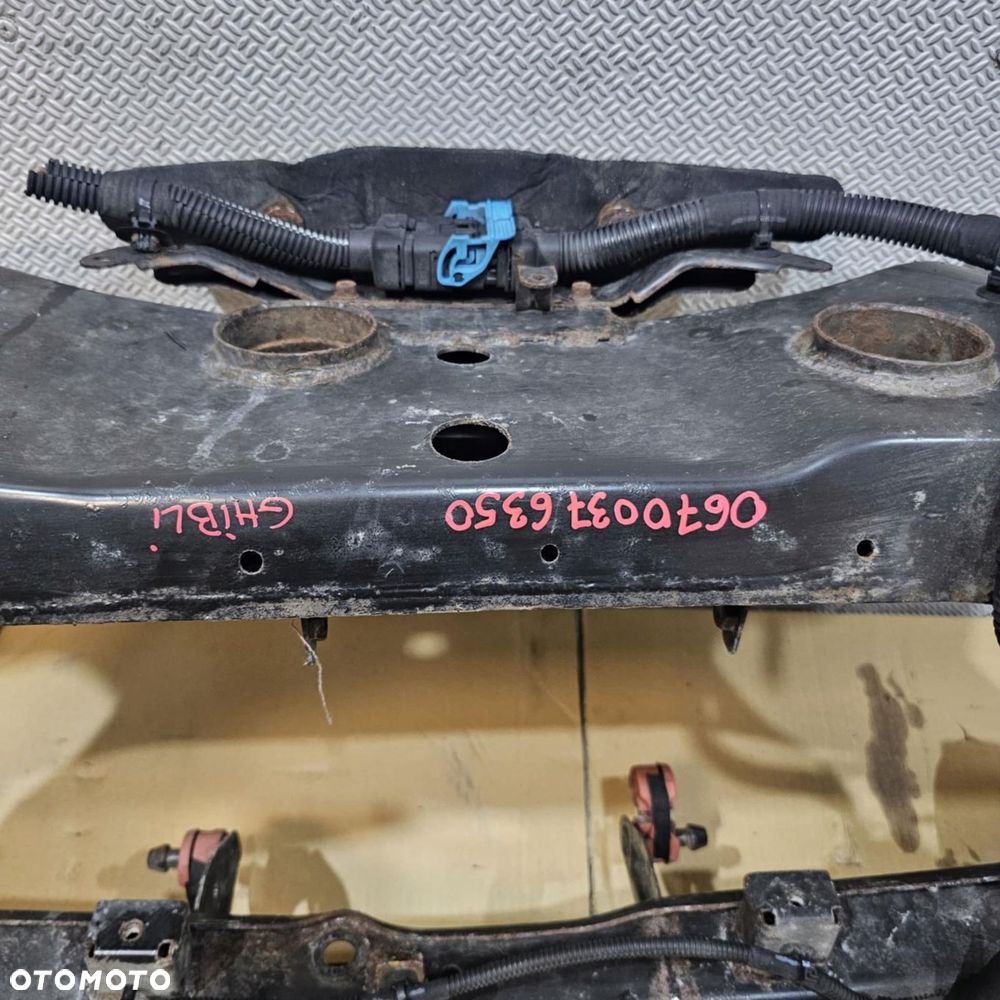 maserati ghibli iii m157 sanki wozek zawieszenie belka tyl - 2