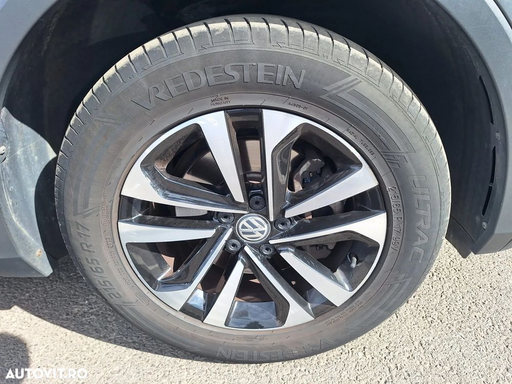 Volkswagen Tiguan Allspace 2.0 TDI SCR DSG IQ.DRIVE - 13