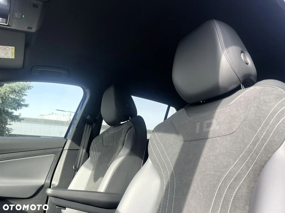 Volkswagen ID.4 77kWh Plus - 32