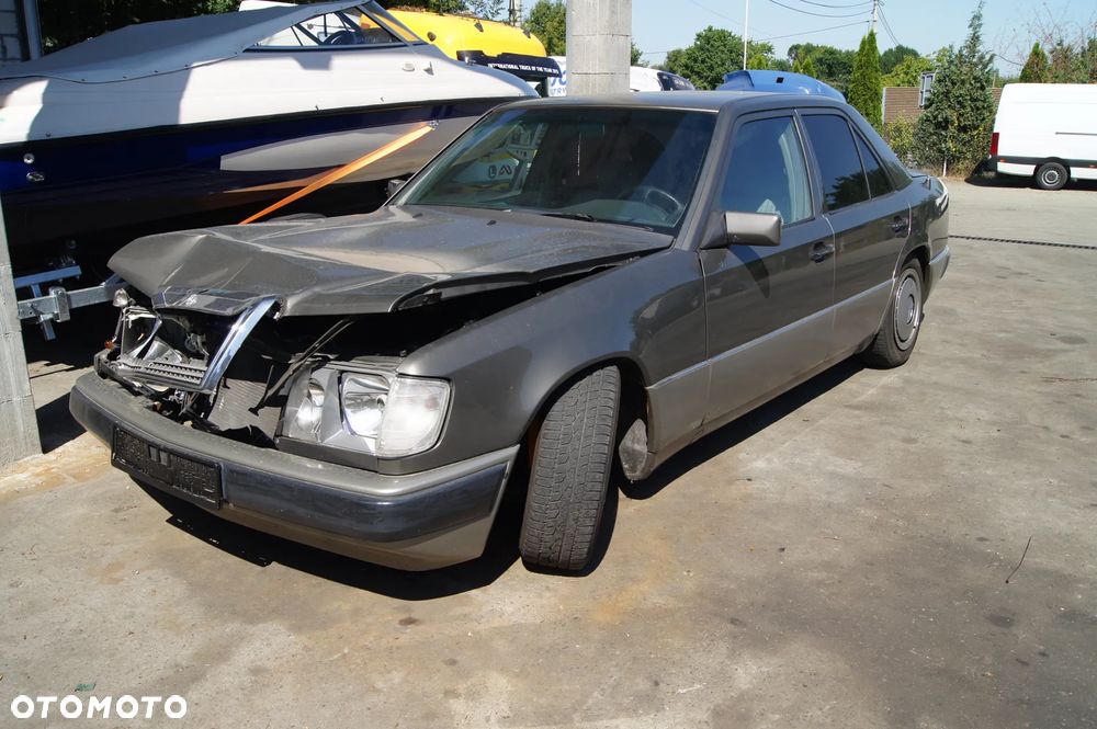 Mercedes-Benz W124 (1984-1993) - 4