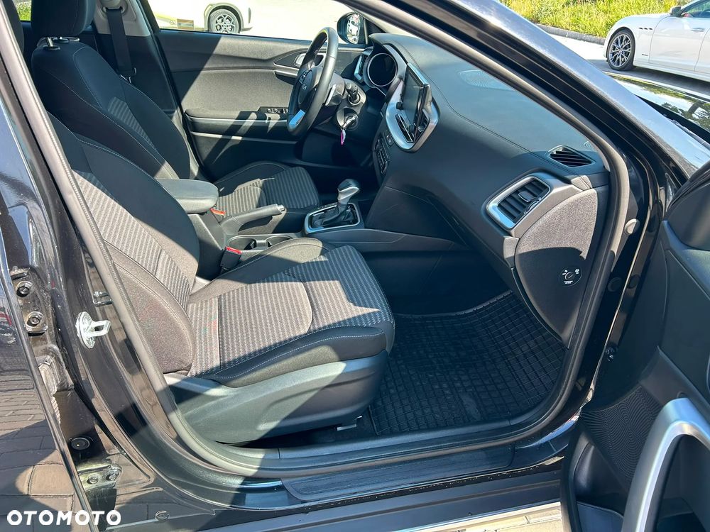 Kia XCeed 1.5 T-GDI M DCT - 13