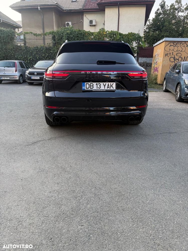 Porsche Cayenne S - 19