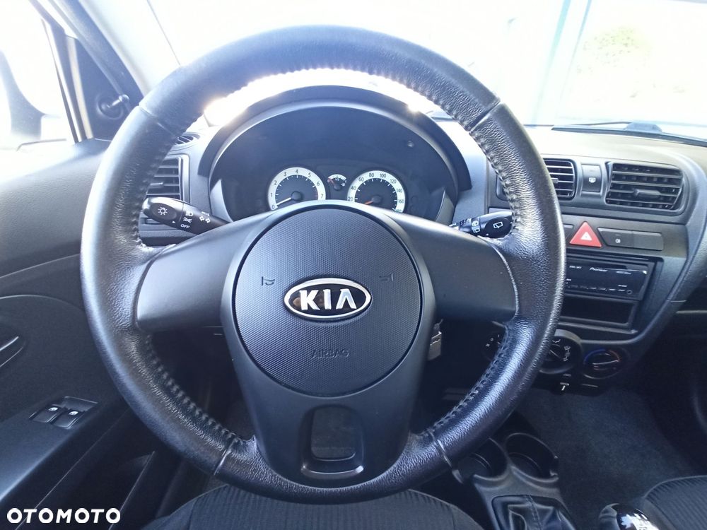 Kia Picanto - 15