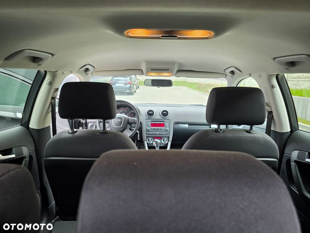 Audi A3 Sportback 1.4T FSI Attraction S tronic - 17