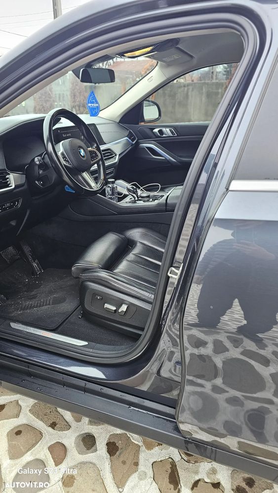 BMW X6 xDrive30d - 17