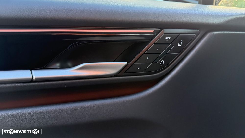 Porsche Macan Standard - 22