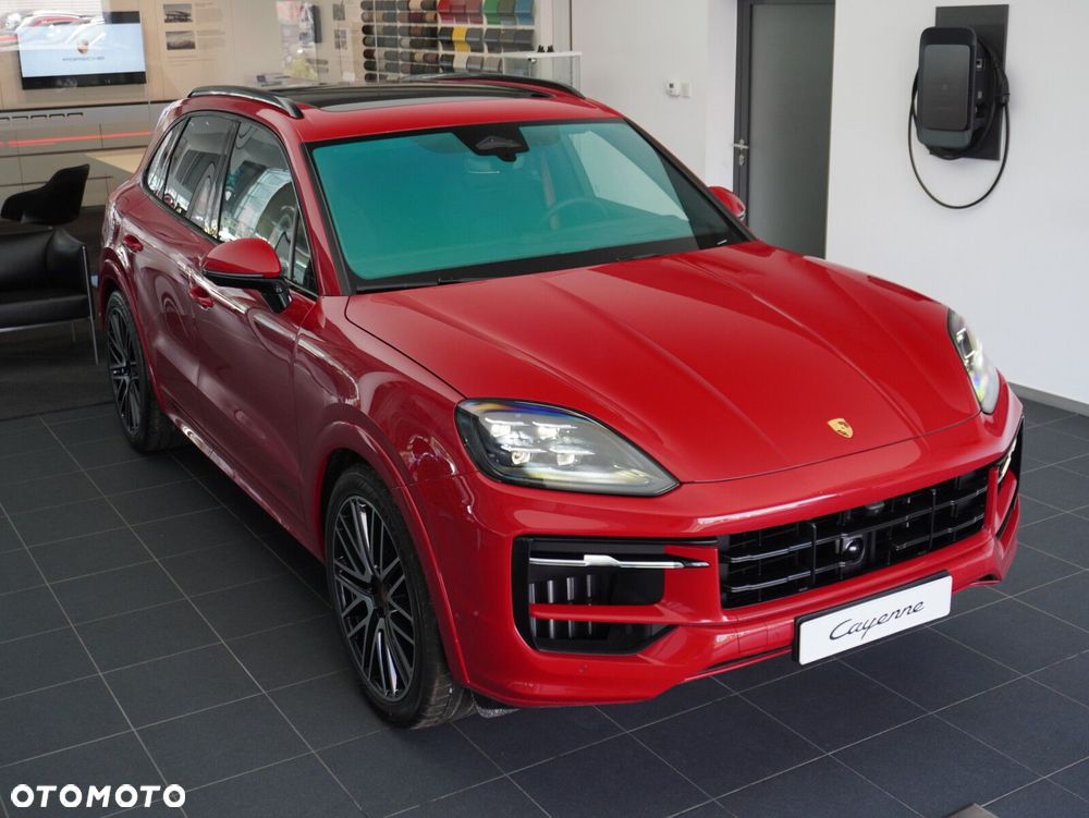 Porsche Cayenne GTS - 8