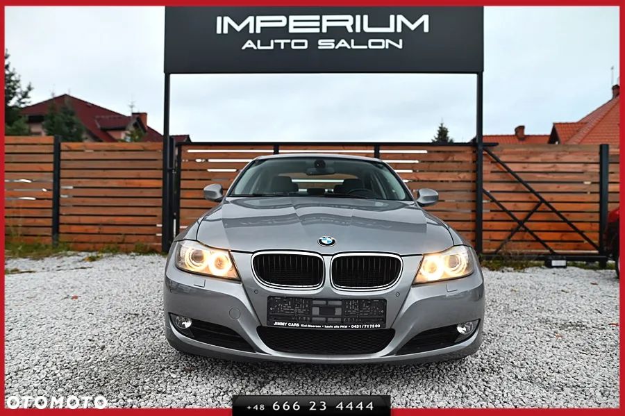 BMW Seria 3 320i Edition Sport - 6