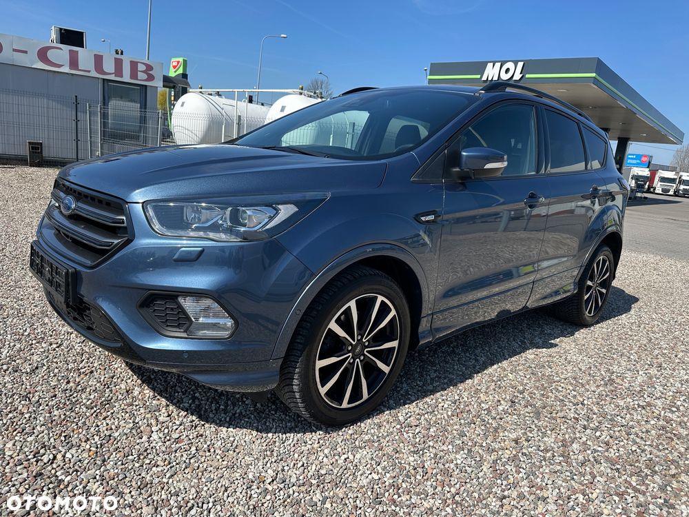 Ford Kuga 1.5 EcoBoost 2x4 ST-Line - 2