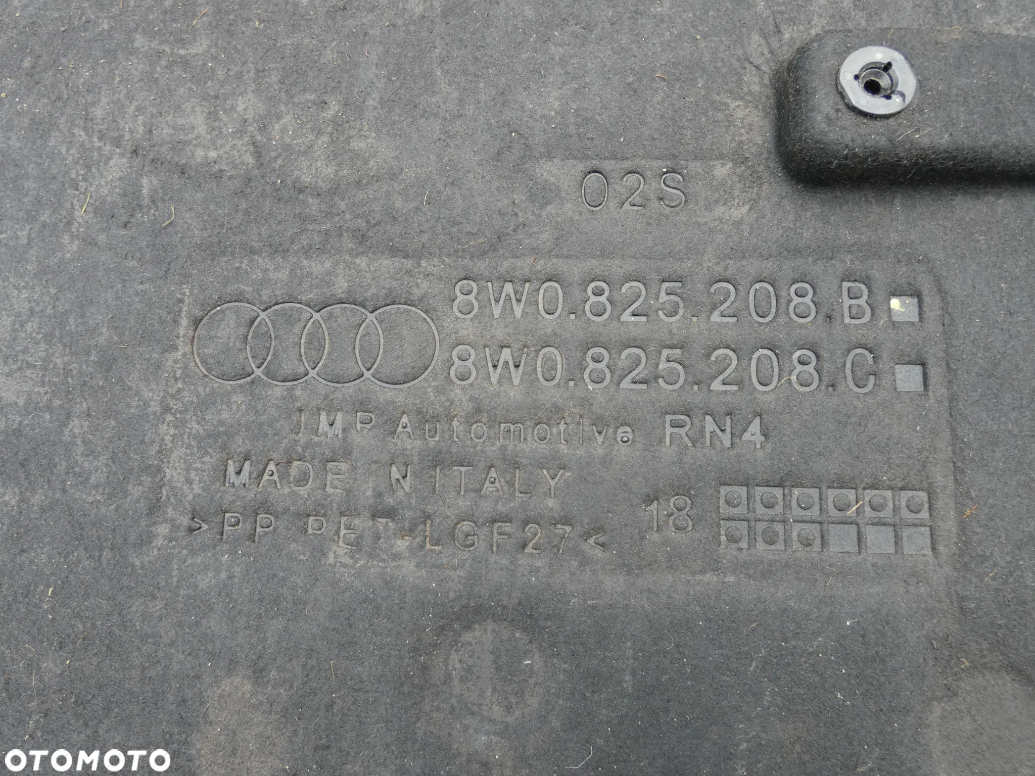 AUDI A4 B9 KOMBI OSŁONA PRAWA PŁYTA PODWOZIA DOLNA PODŁOGI 8W0825208B D87 - 12