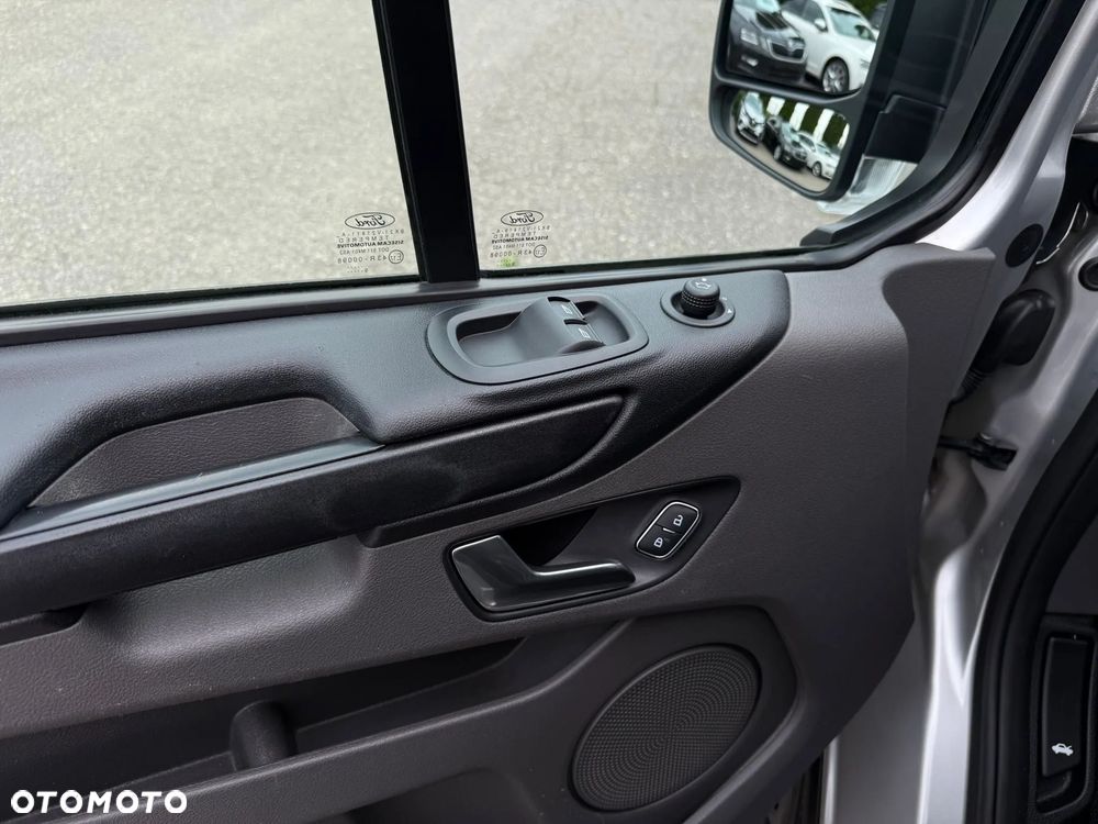 Ford Transit Custom - 21