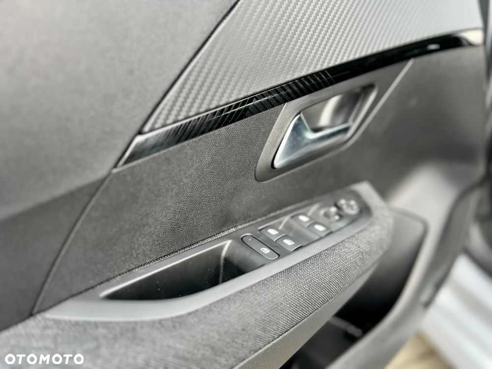 Peugeot 208 1.2 PureTech Allure S&S - 14