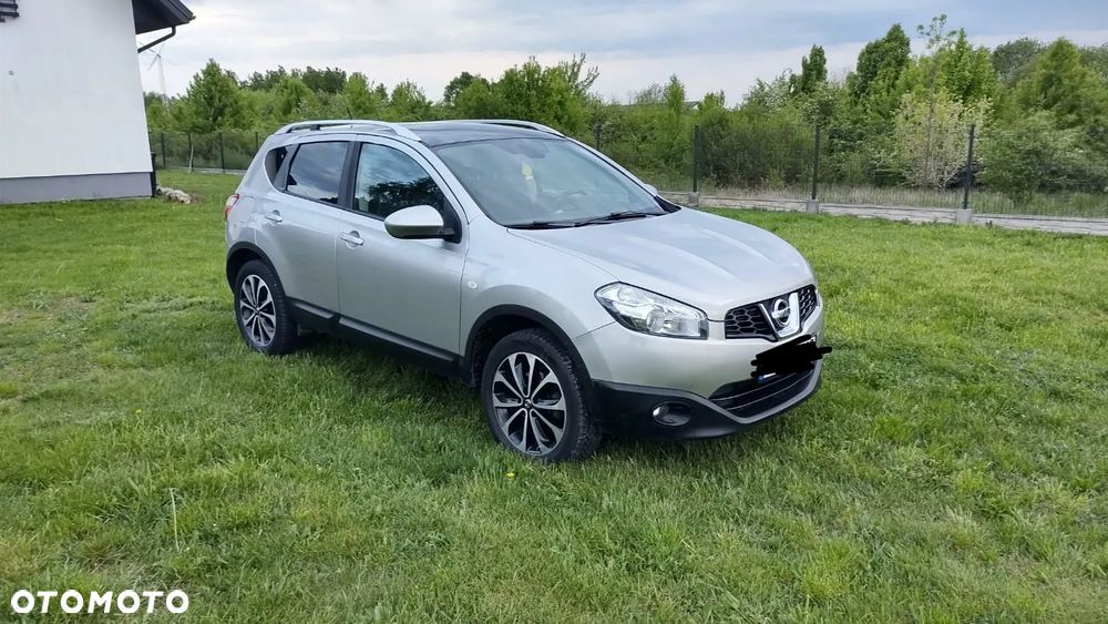 Nissan Qashqai 1.5 dCi DPF 360 - 2