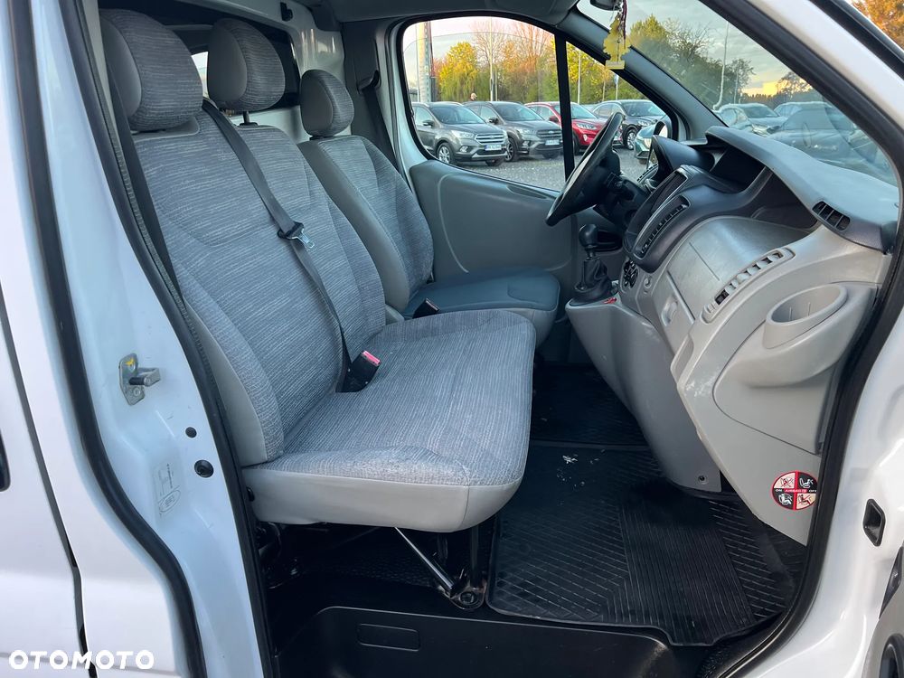 Renault TRAFIC - 16