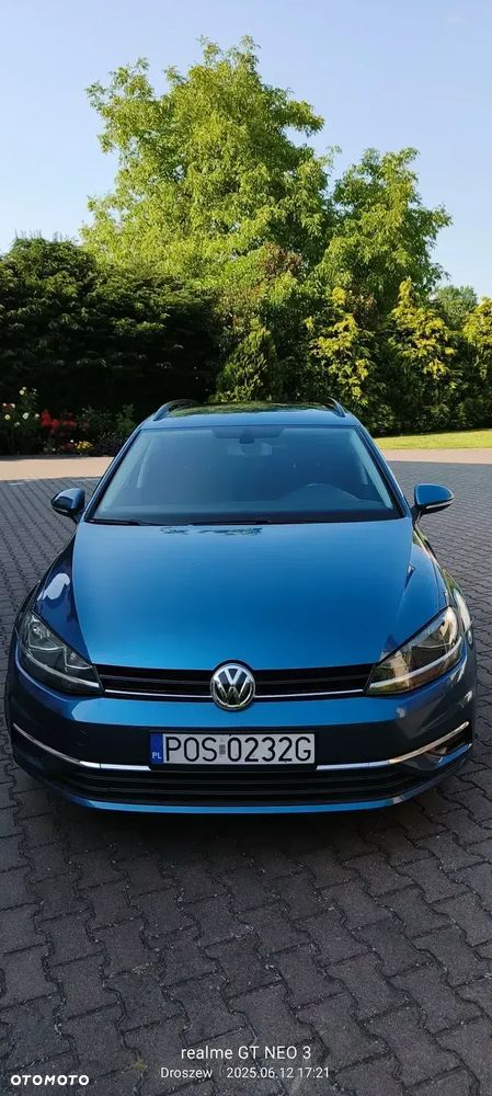 Volkswagen Golf - 2