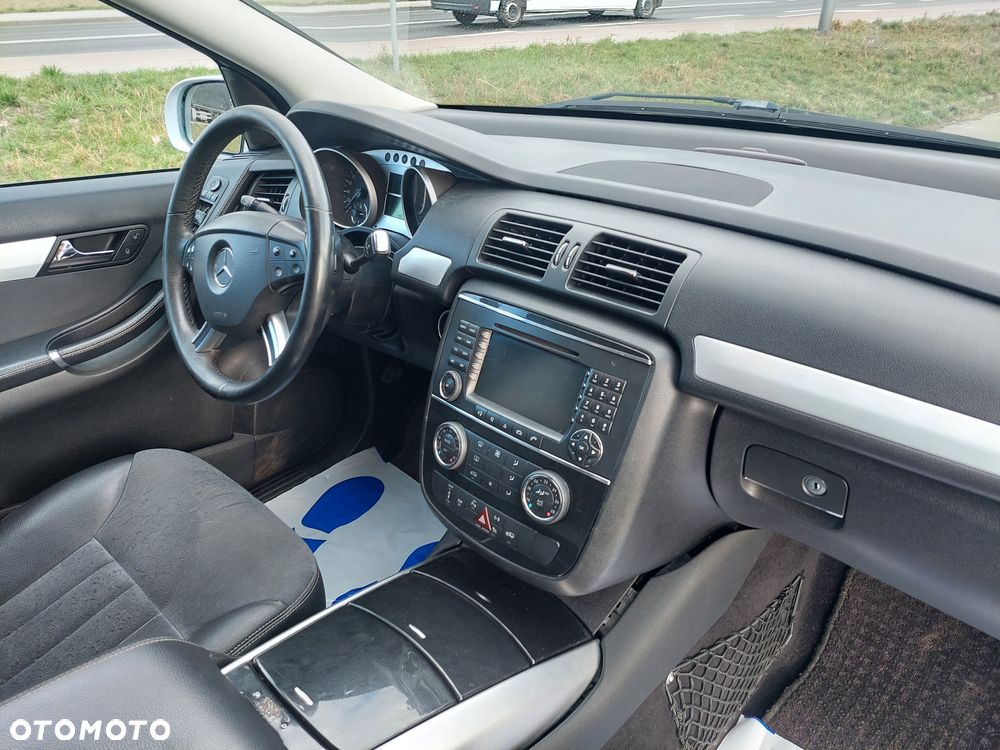 Mercedes-Benz Klasa R 320 CDI 4-Matic - 16