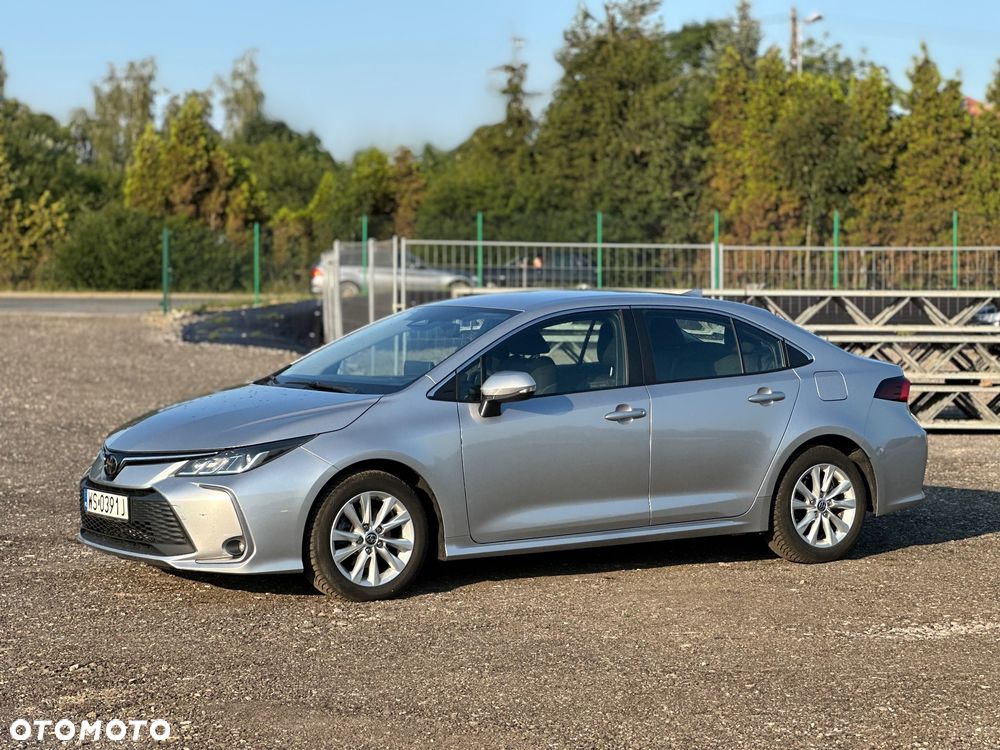 Toyota Corolla - 17