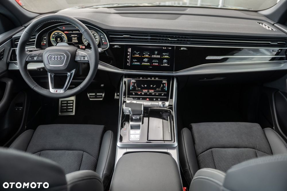 Audi Q8 TFSI e PHEV 360 kW Quattro Tiptronic - 24