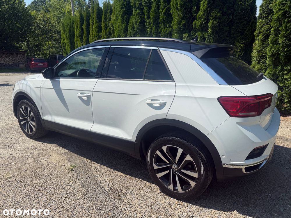 Volkswagen T-Roc 1.0 TSI OPF Life - 23