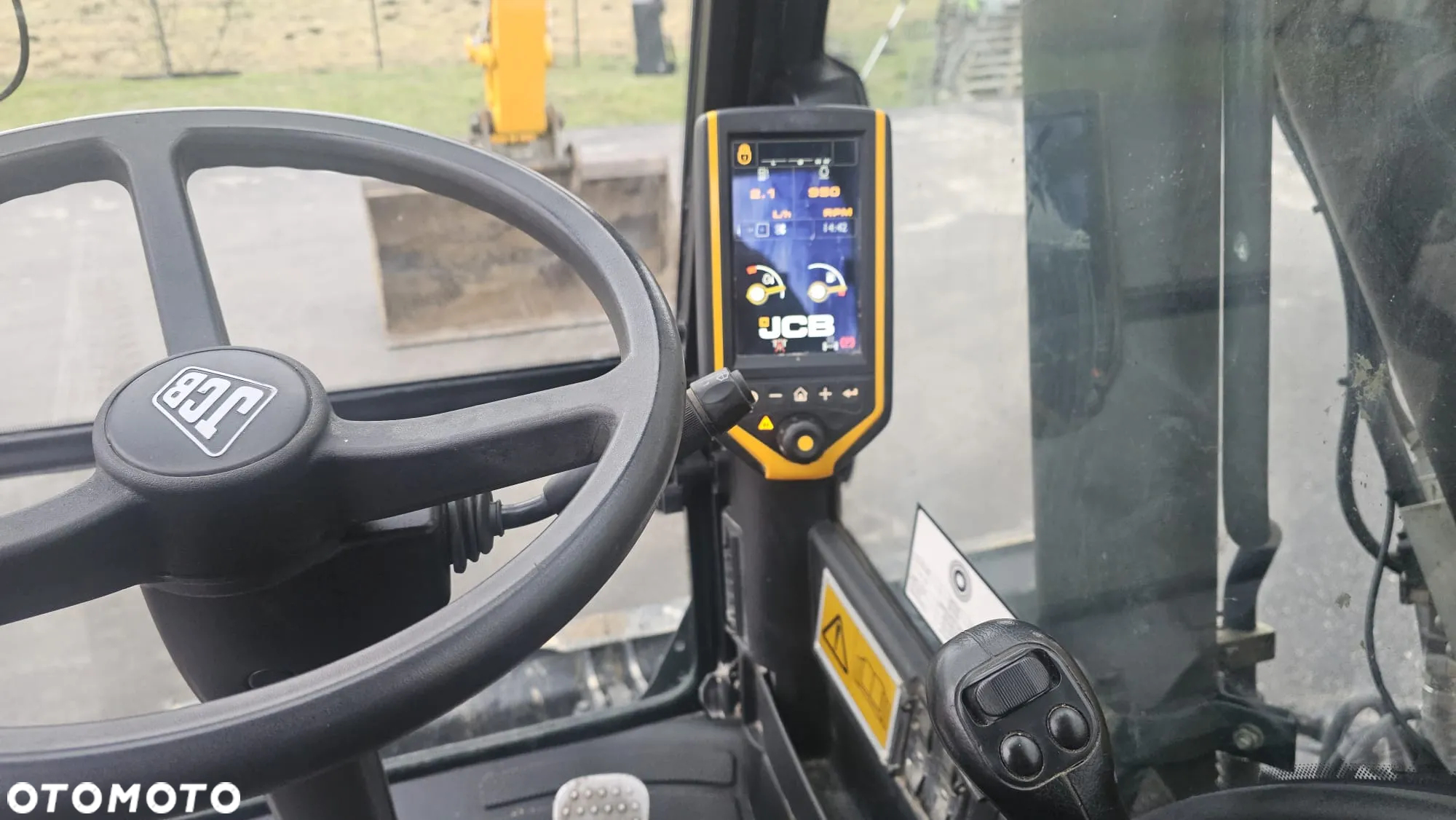JCB JS175W - 27