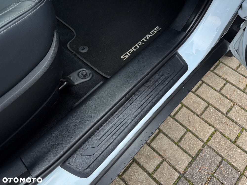 Kia Sportage 1.7 CRDI 2WD Spirit - 28