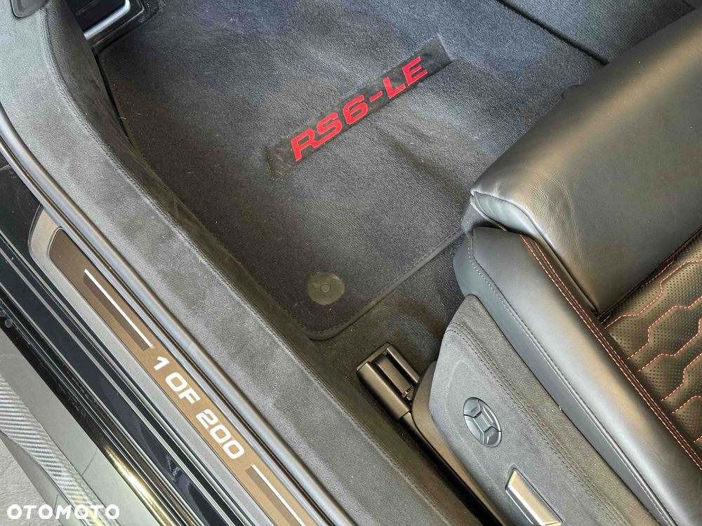 Audi RS6 Avant 4.0 TFSI quattro tiptronic performance - 38
