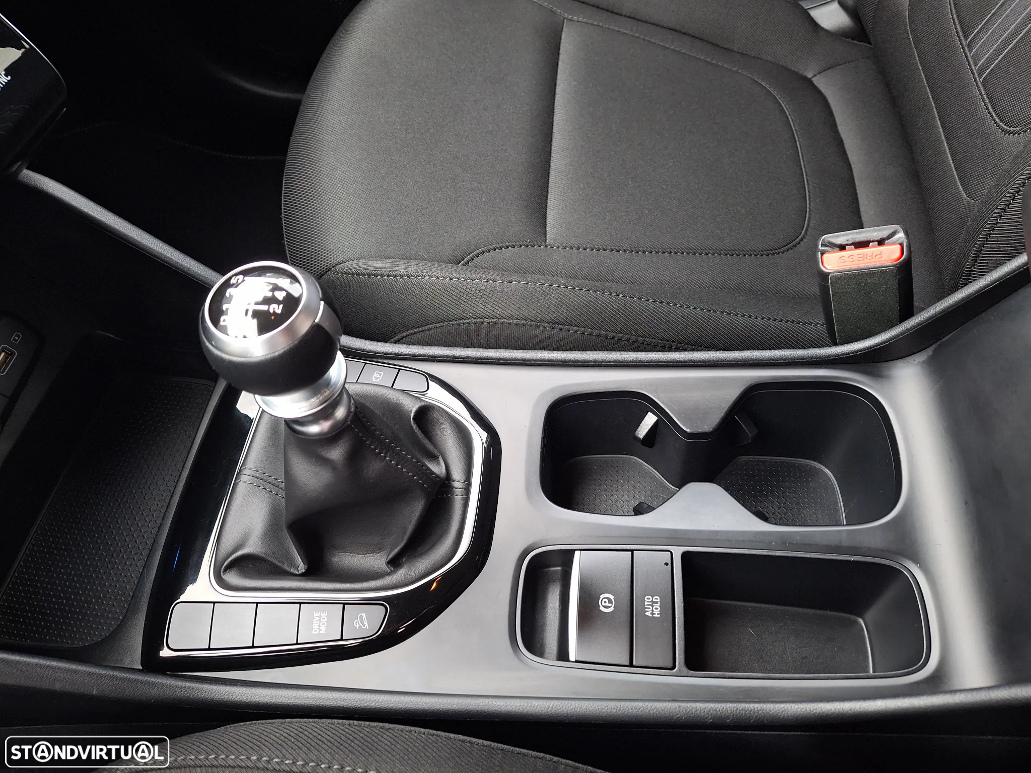 Hyundai Tucson 1.6 CRDi Premium - 13