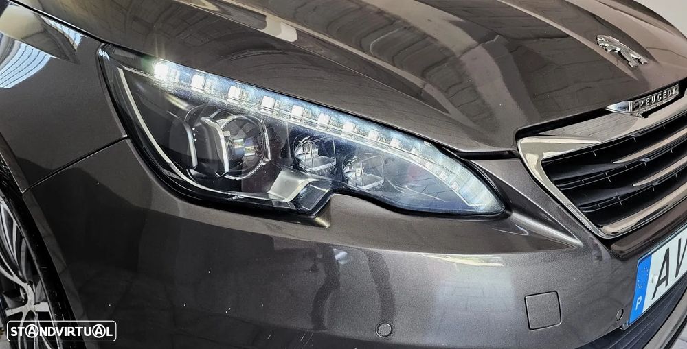 Peugeot 308 130 e-THP Stop & Start Allure - 16