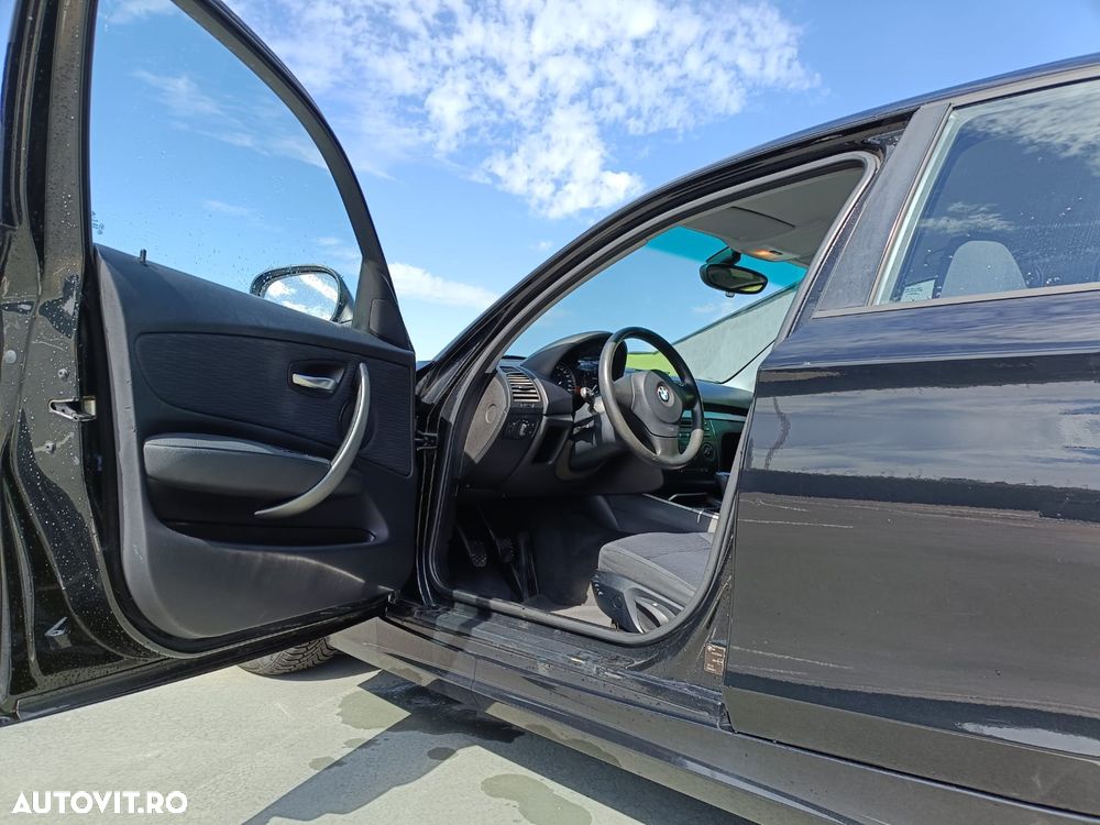BMW Seria 1 116d DPF - 8
