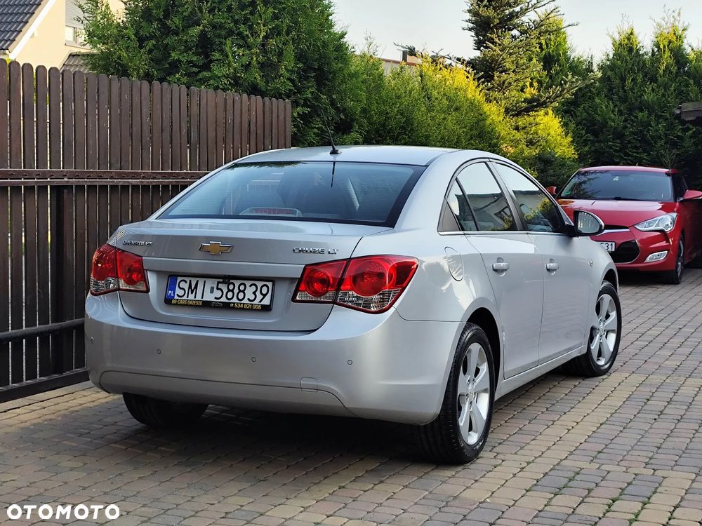 Chevrolet Cruze 2.0 LT - 13