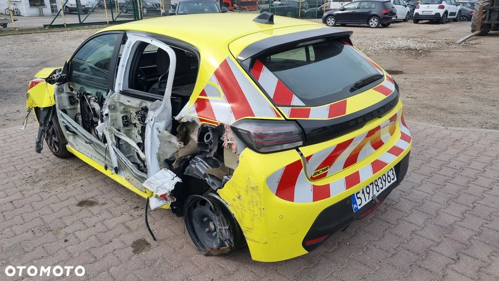 Peugeot 208 1.2 PureTech Business S&S - 15