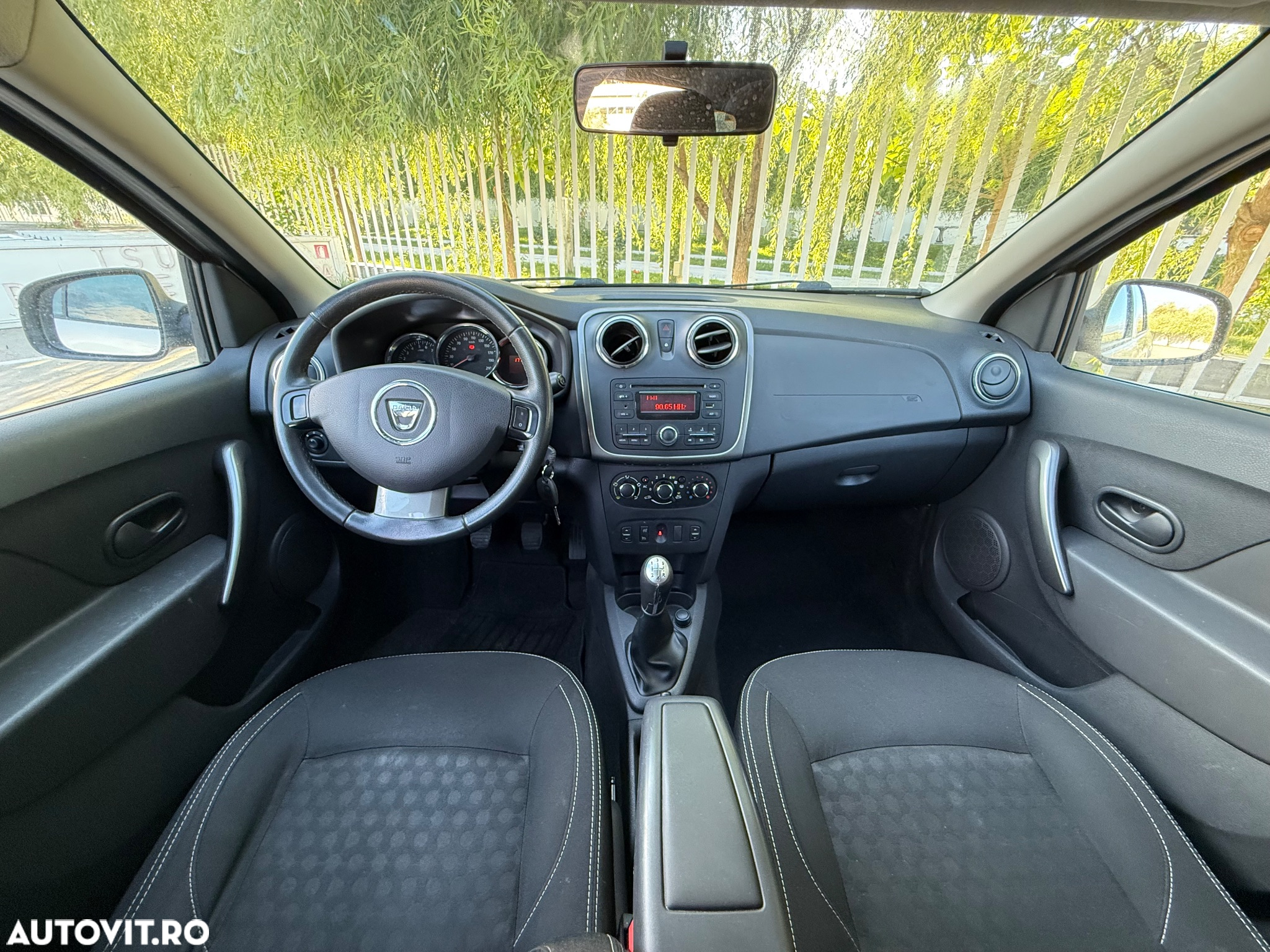 Dacia Logan 0.9 90CP Ambiance - 5