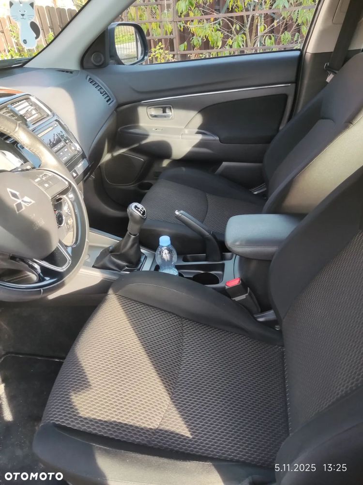 Mitsubishi ASX 1.6 Invite - 12