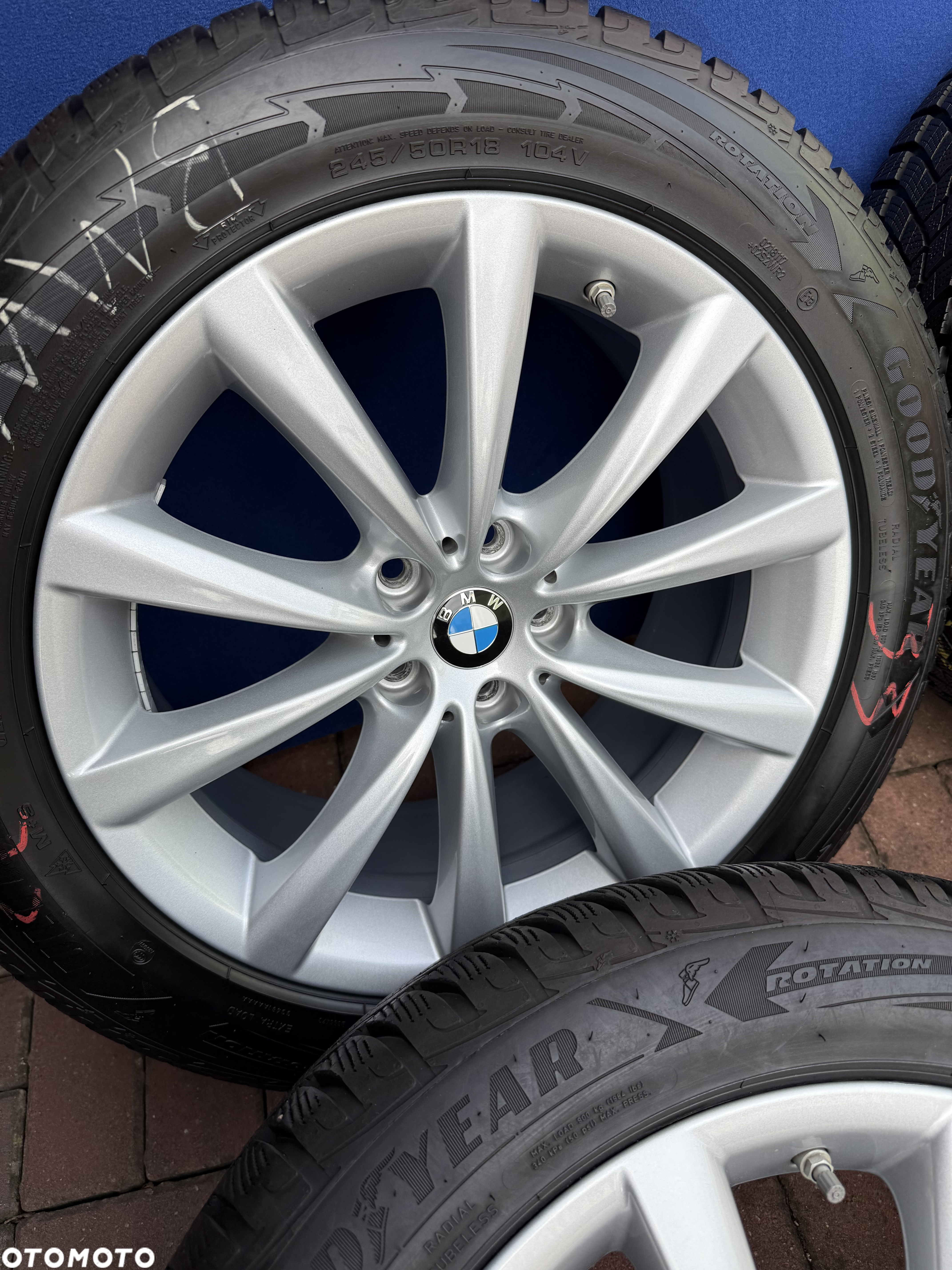 Felgi aluminiowe BMW 18 Oryginalne  z czujnikami powietrza - 5
