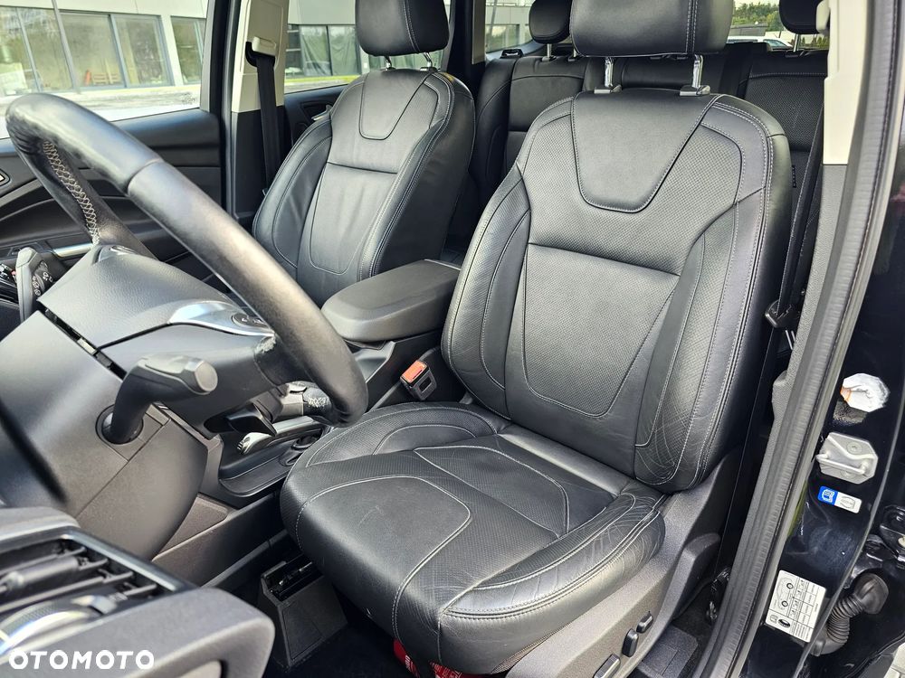 Ford Kuga 2.0 TDCi 4WD Titanium Plus - 13