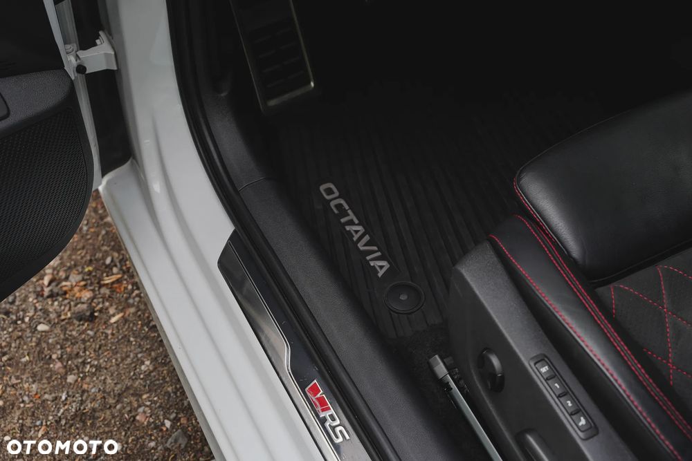 Skoda Octavia - 12